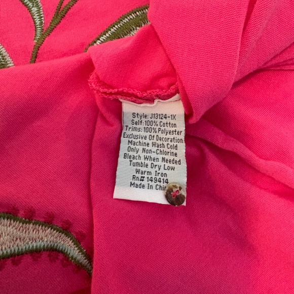 Johnny Was LIBBI 3/4 SLEEVE BUTTON FRONT TEE 2X - Picture 10 of 10